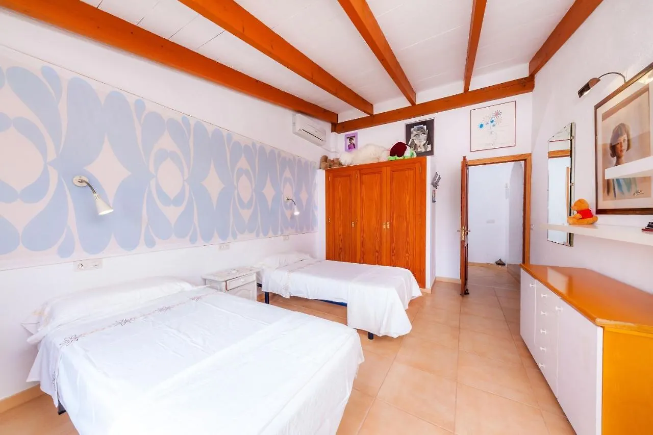 Villa Can Me Sents Pollenca Spain